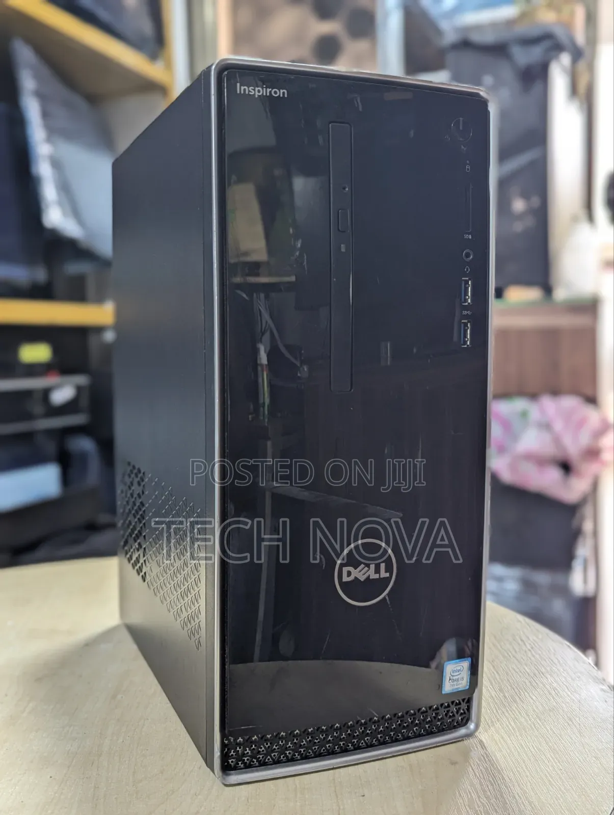 Desktop Computer Dell Inspiron 3000 8GB Intel Core i5 SSD 256GB