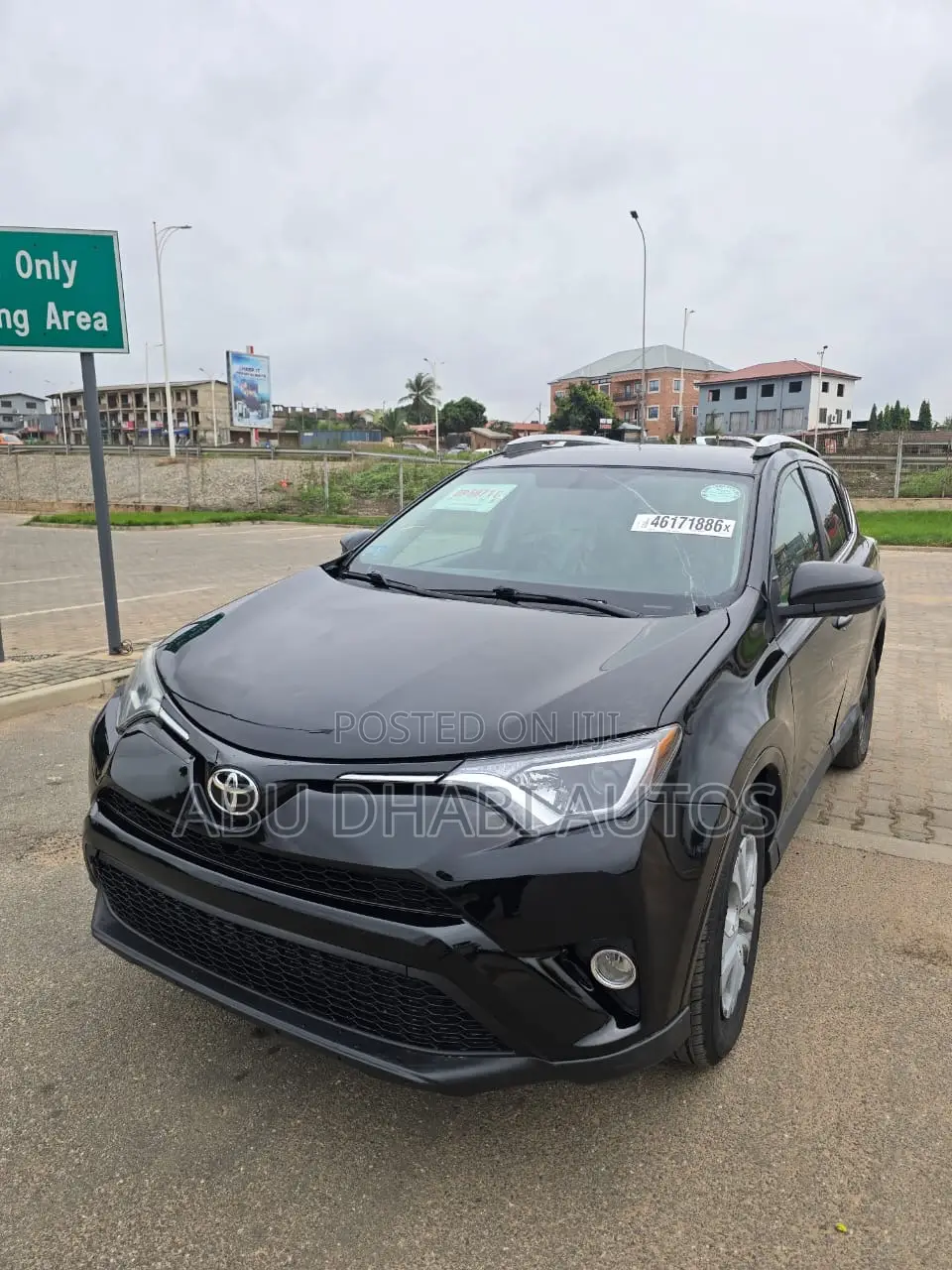 Toyota RAV4 LE AWD (2.5L 4cyl 6A) 2017 Black