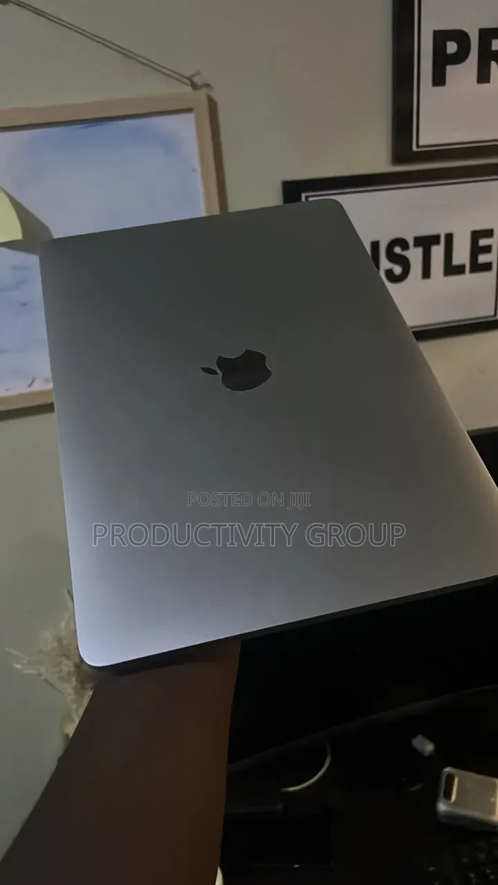 Laptop Apple MacBook Pro 2019 8GB Intel Core i5 SSD 256GB