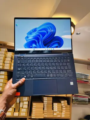 Laptop HP Dragonfly G2 8GB Intel Core i5 SSD 256GB