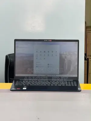 Laptop Lenovo IdeaPad 110S 8GB AMD Ryzen 5 SSD 256GB