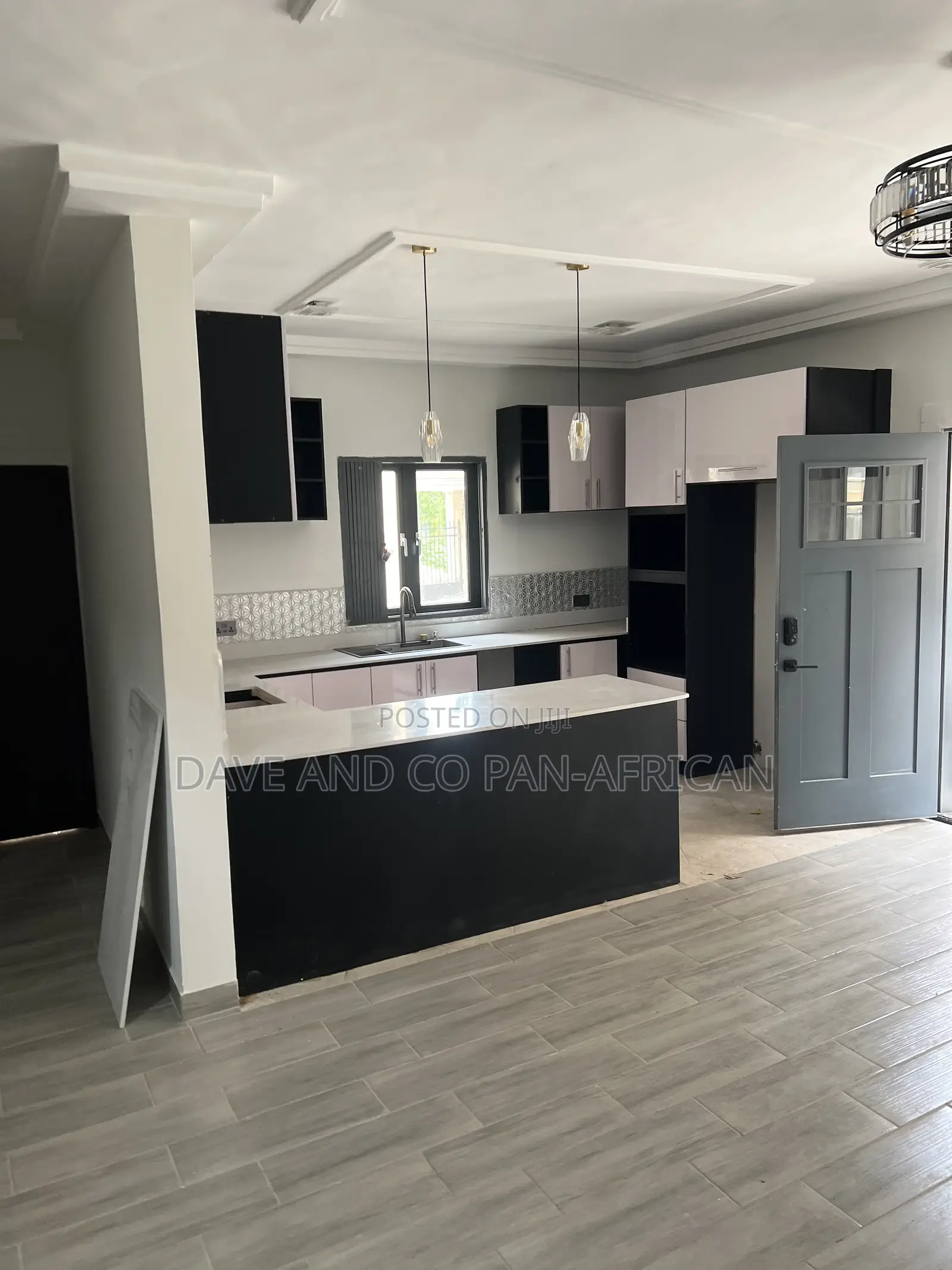 2bdrm Apartment in Prime Residence And, School Junction for rent