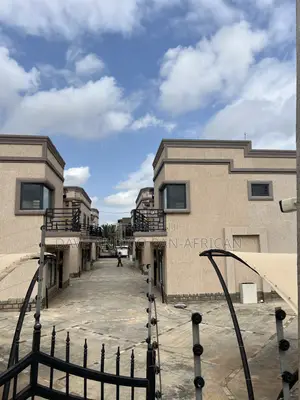 2bdrm Apartment in Prime Residence And, School Junction for rent