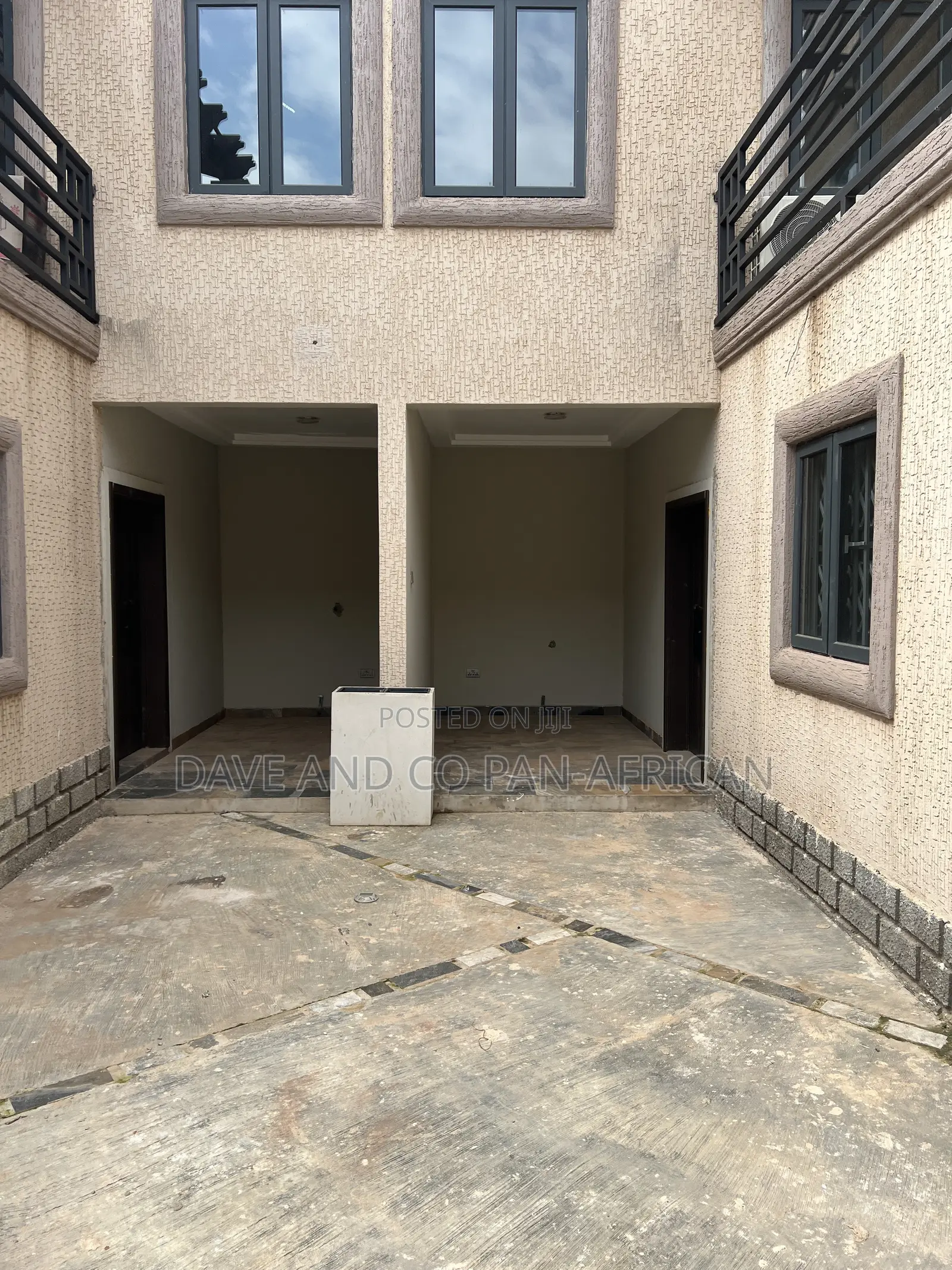 2bdrm Apartment in Prime Residence And, School Junction for rent