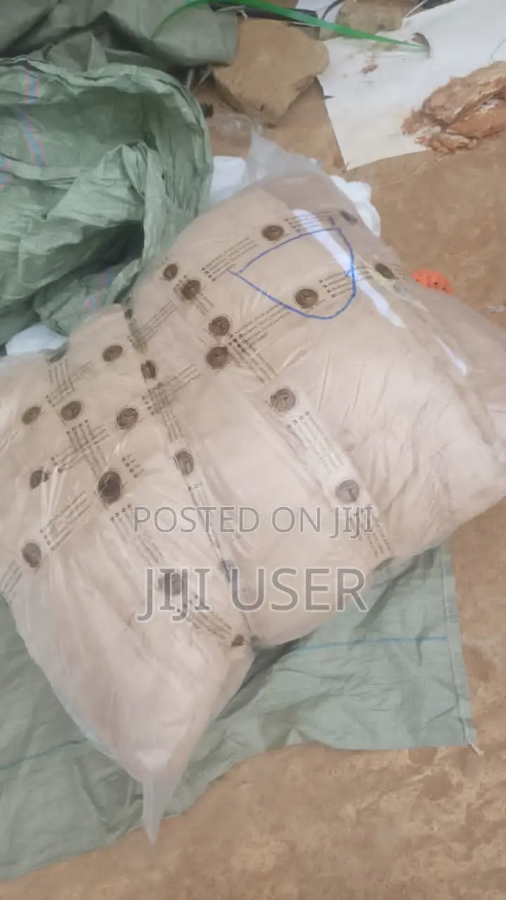 Super Soft Comfy Mattress Topper - All Sizes, White and Grey