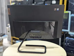 Desktop Computer Lenovo ideacentre 310S 16GB AMD Ryzen 5 SSD 512GB