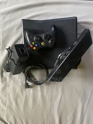 Xbox 360 Console Bundle