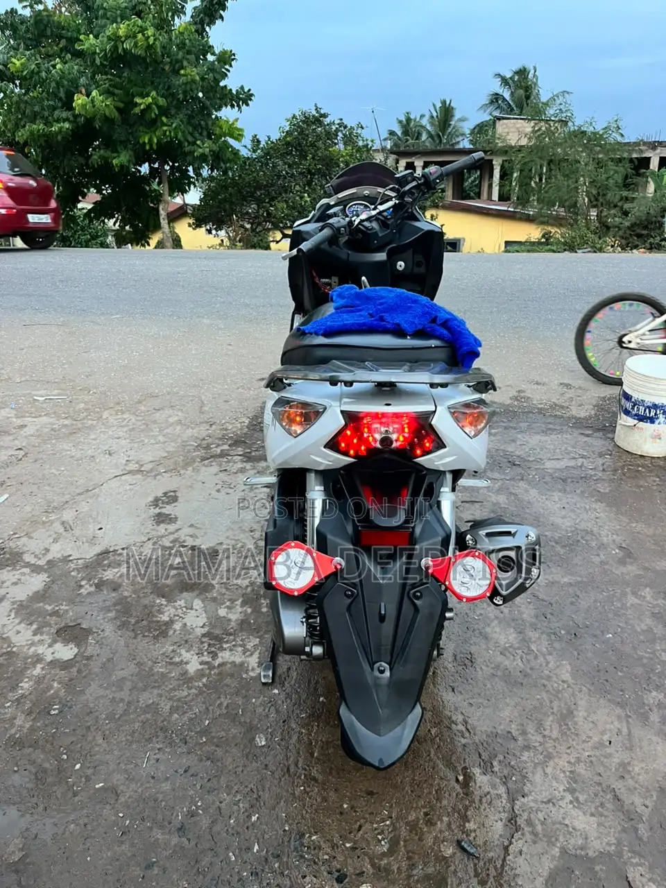 Motorcycle 2024 White