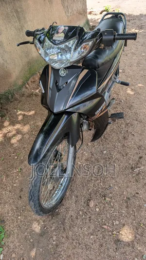 Yamaha 2020 Black