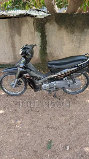 Yamaha 2020 Black