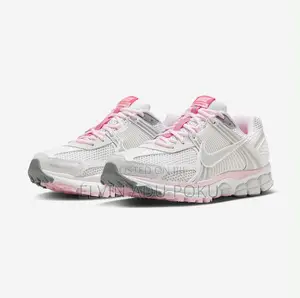 Nike Zoom Vomero 520 Trainers “ White | Pink “ Sneakers