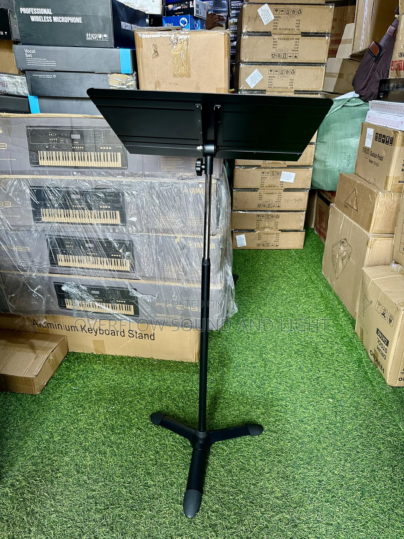 Prolumen PA650 Heavy Pulpit Music Stand