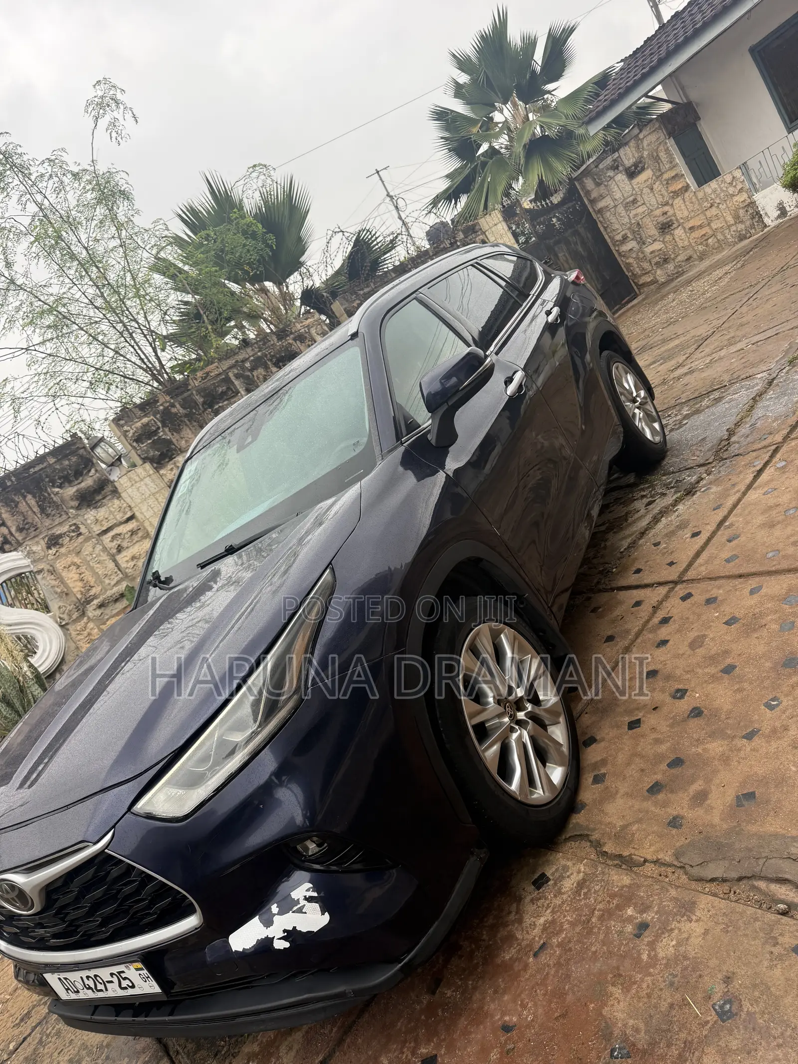 Toyota Highlander Limited 2021 Blue