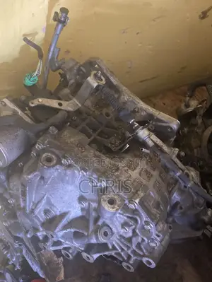 Nissan Sentra 2006 to 2011 Gearbox 22Pins