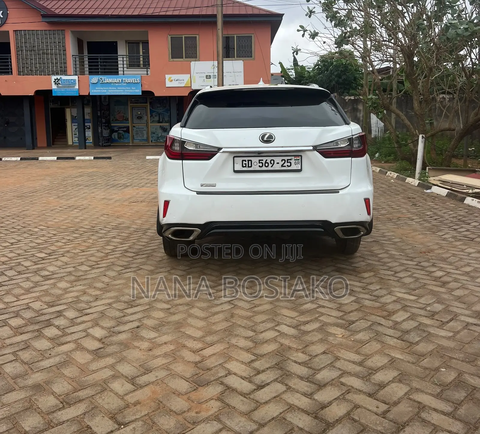 Lexus LS 2018 White