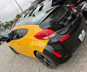 Hyundai Veloster 2015 Yellow
