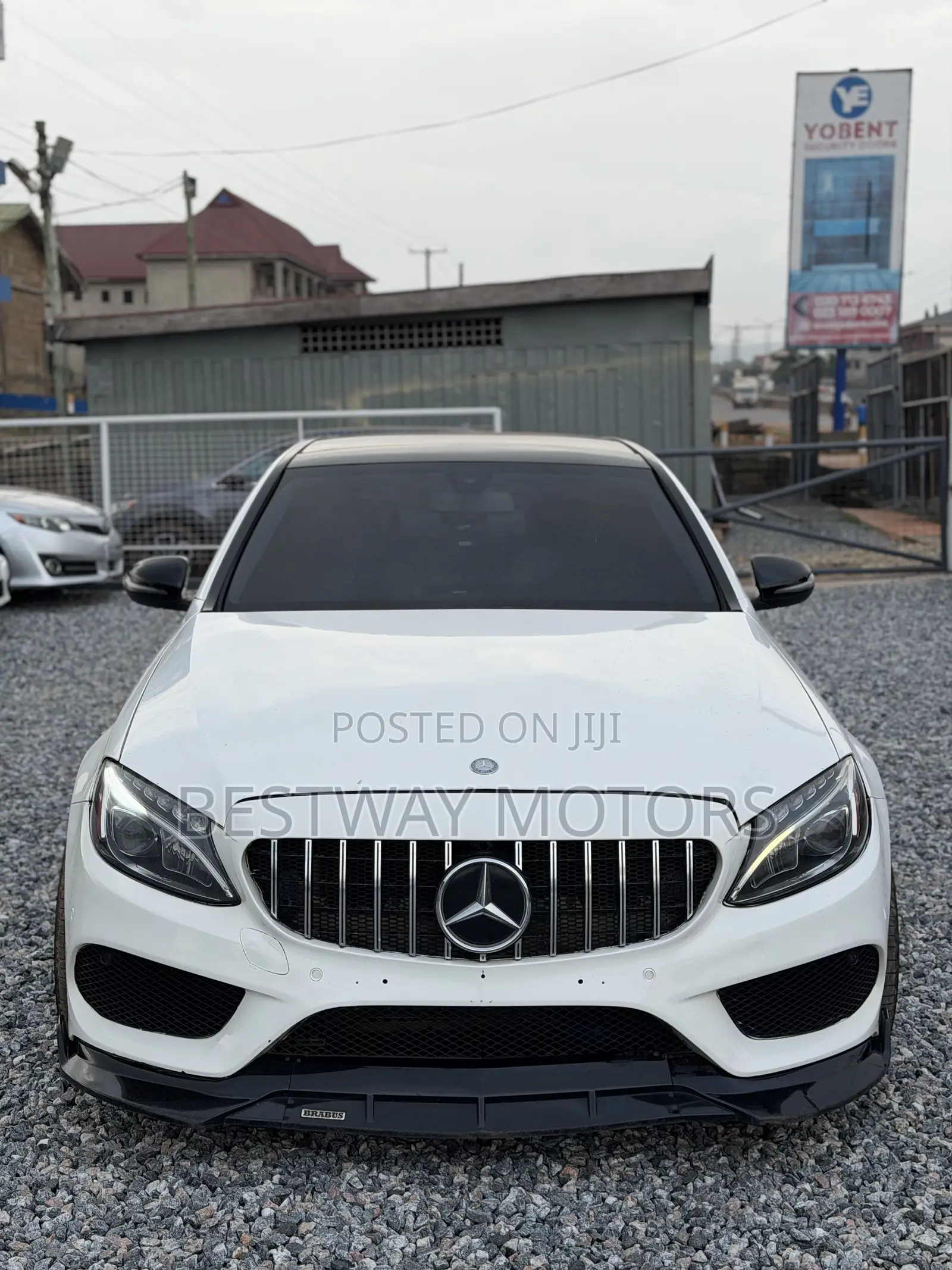 Mercedes-Benz C300 Luxury 4matic Sedan AWD (2.0L 4cyl 7A) 2017 White