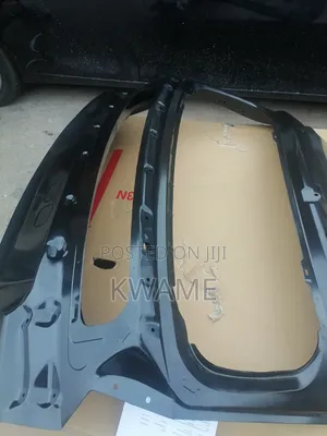 Booth for Mitsubishi Eclipse Cross 2017 Upwards