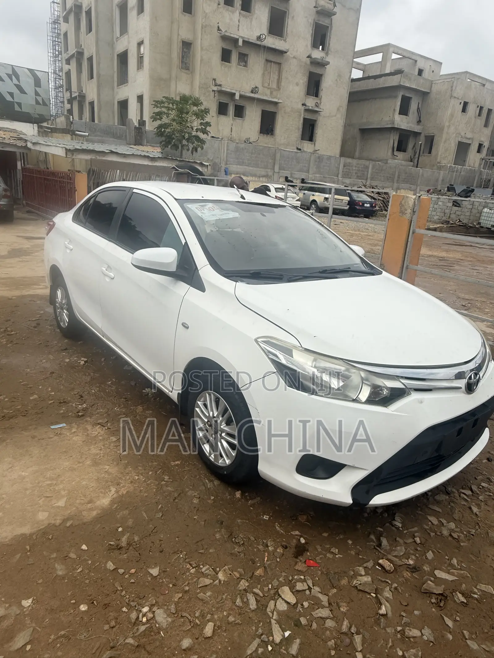 Toyota Yaris 2015 White