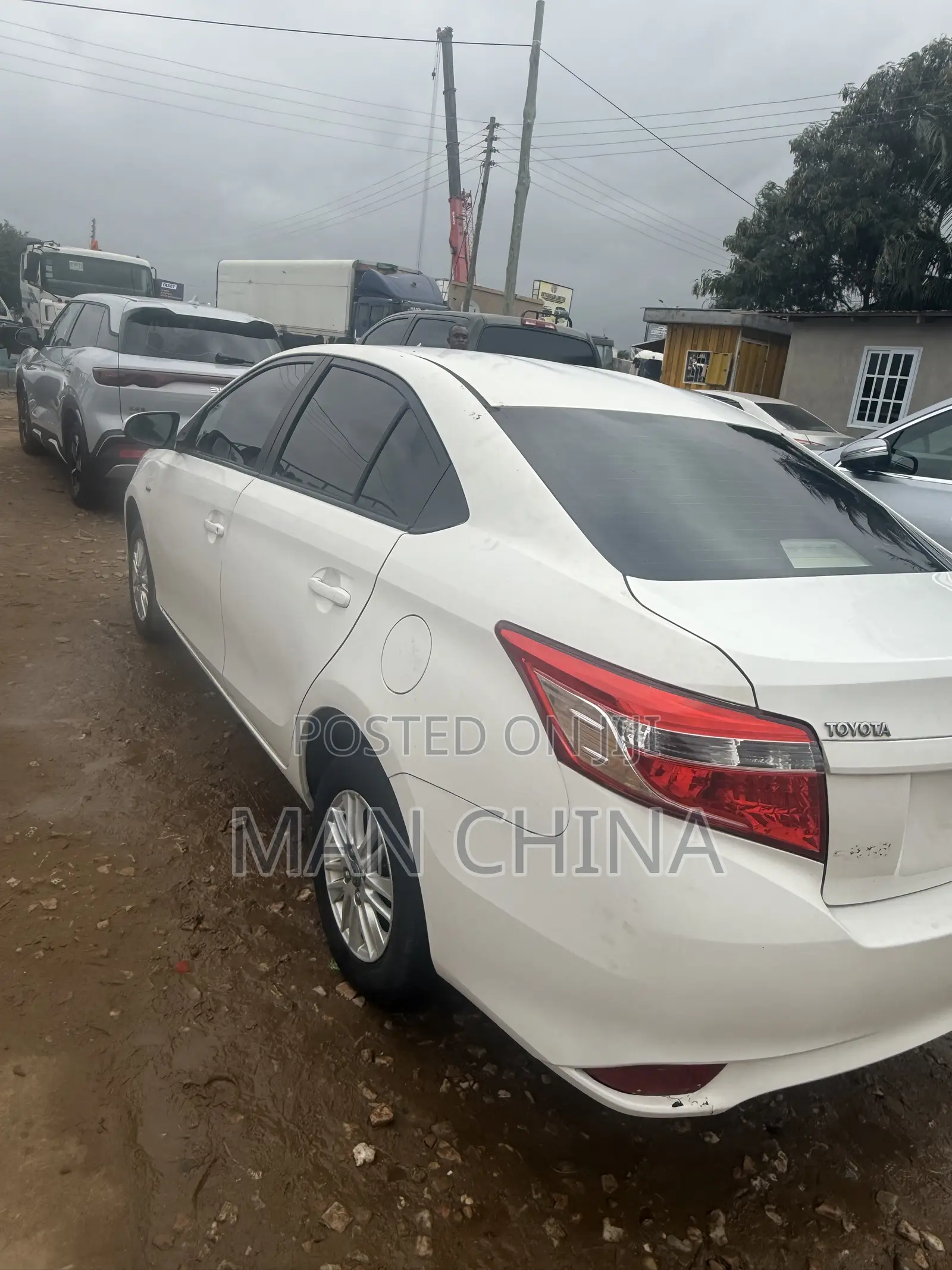 Toyota Yaris 2015 White
