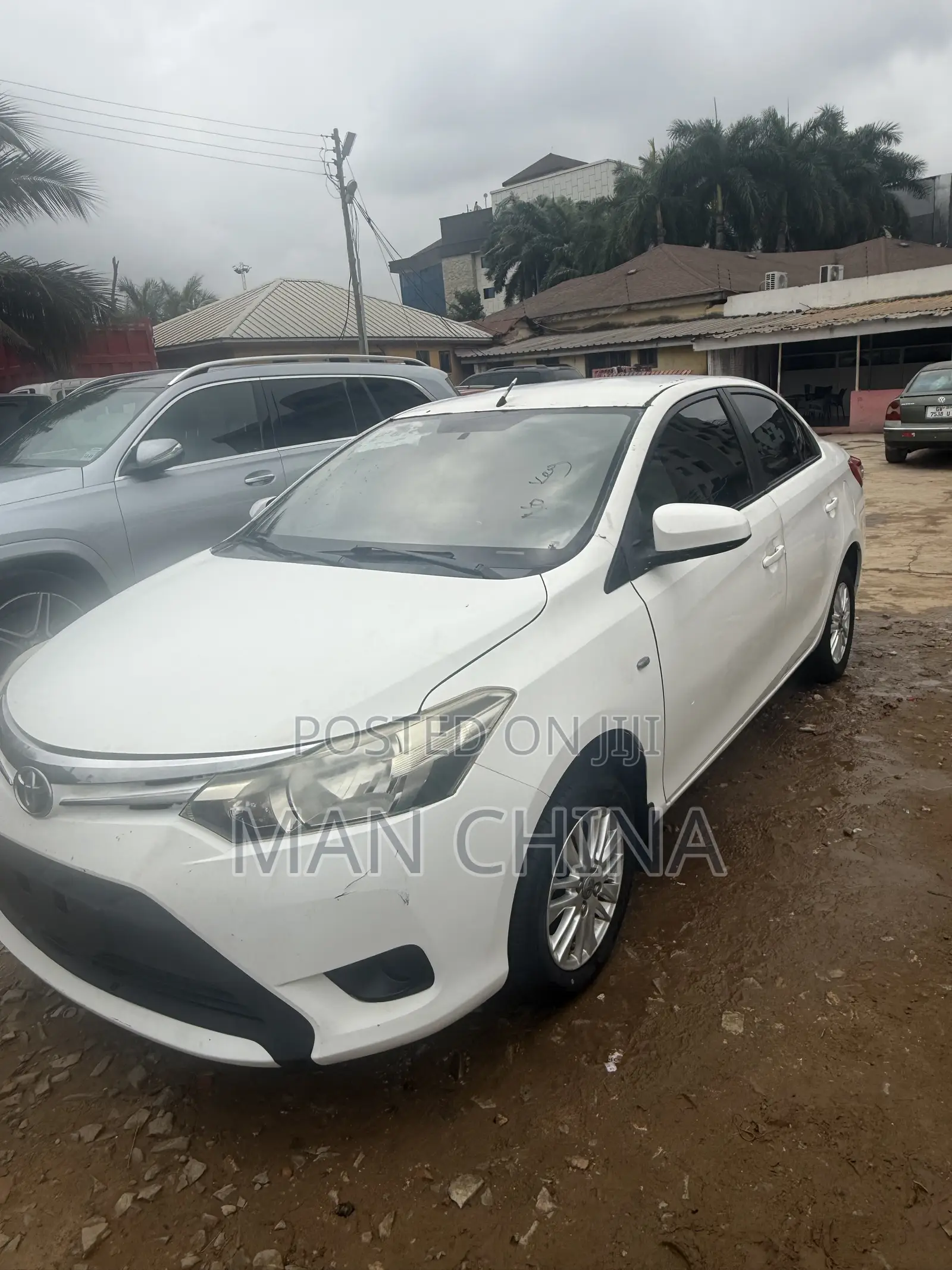 Toyota Yaris 2015 White