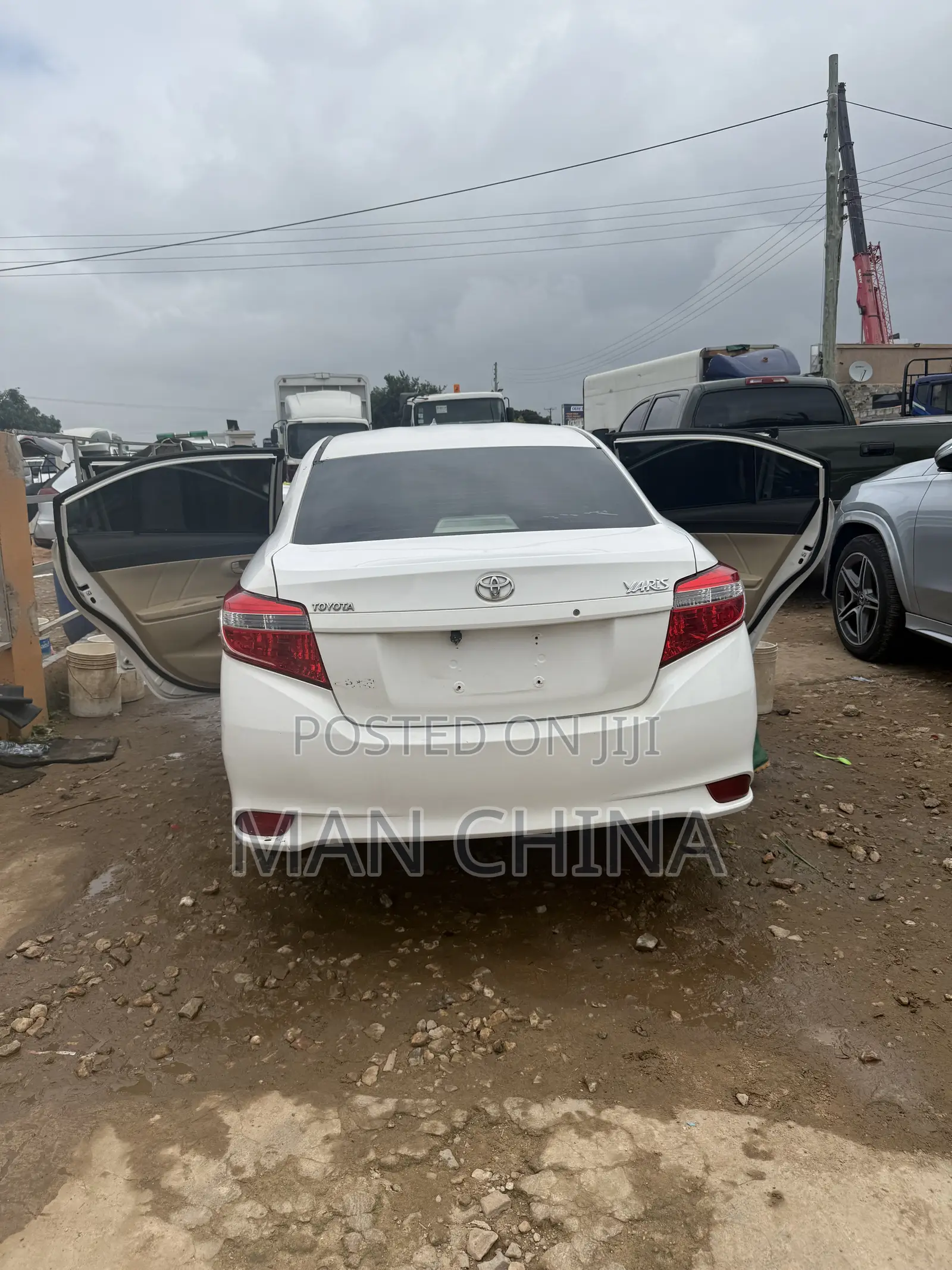 Toyota Yaris 2015 White