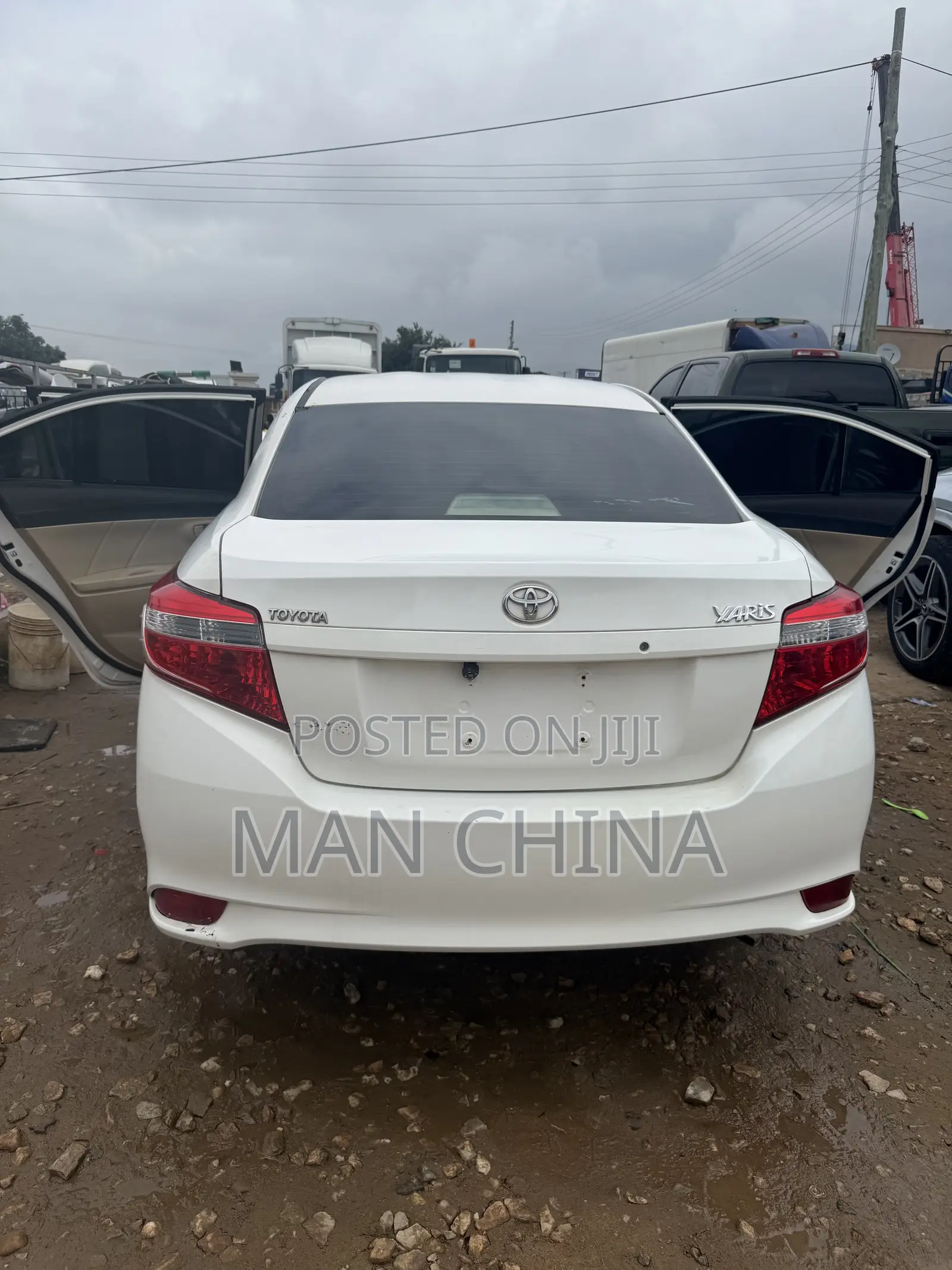Toyota Yaris 2015 White