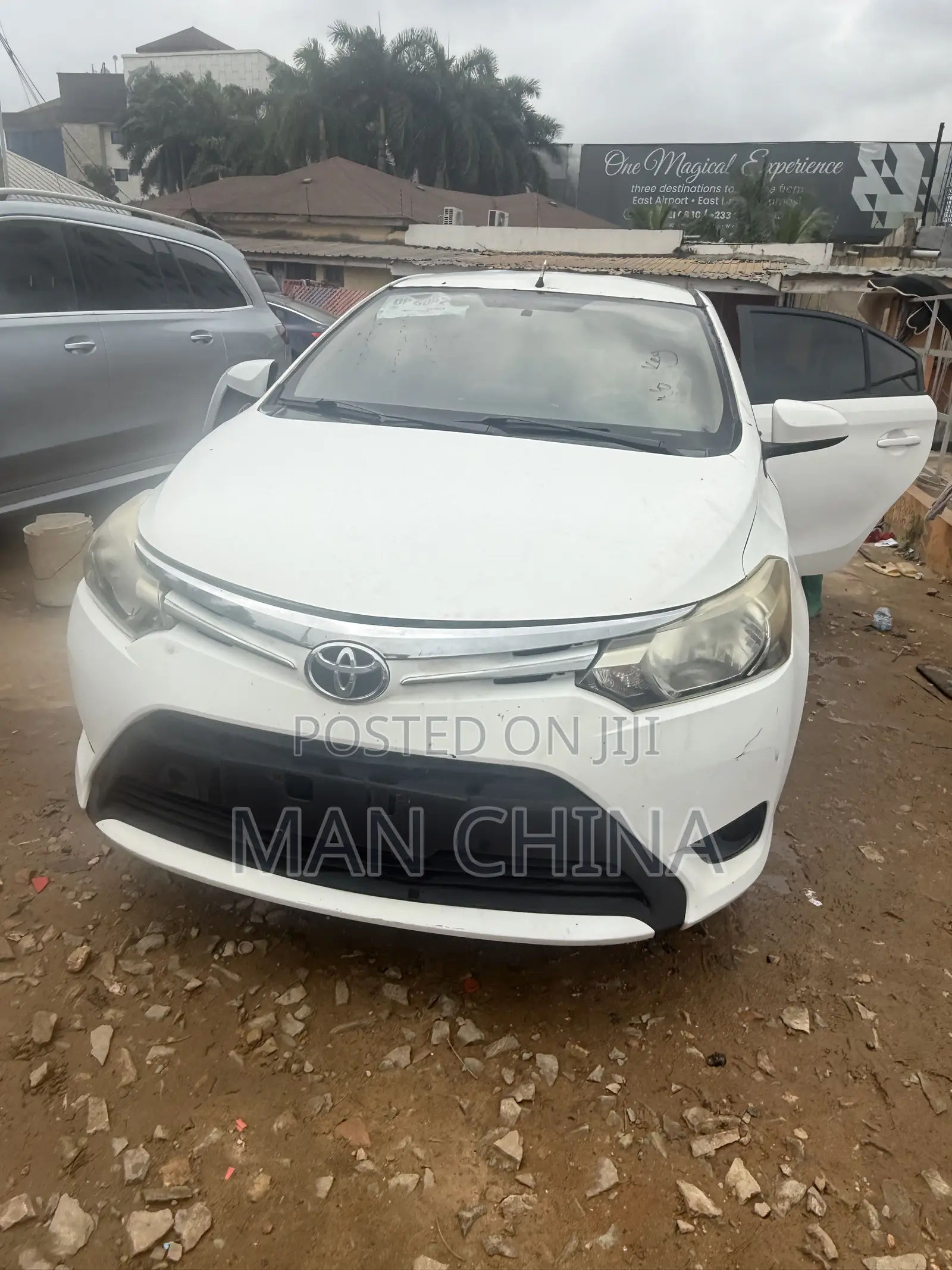 Toyota Yaris 2015 White