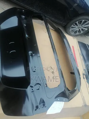 Booth for Mitsubishi Eclipse Cross 2017 Upwards