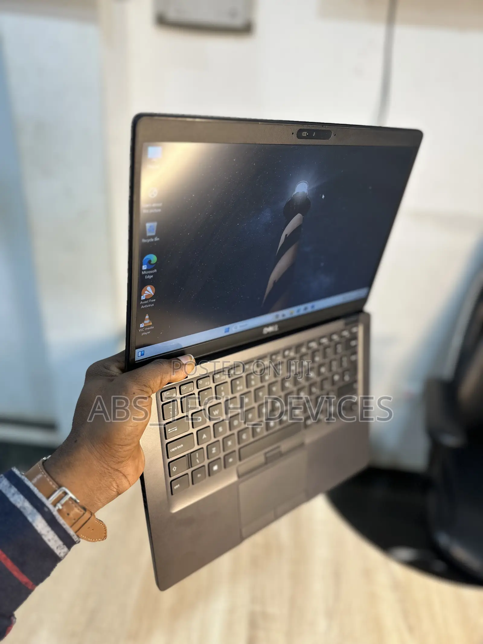 Laptop Dell Latitude 5400 16GB Intel Core i7 SSD 256GB