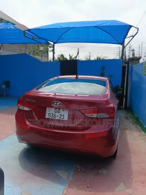 Hyundai Elantra 2012 Red