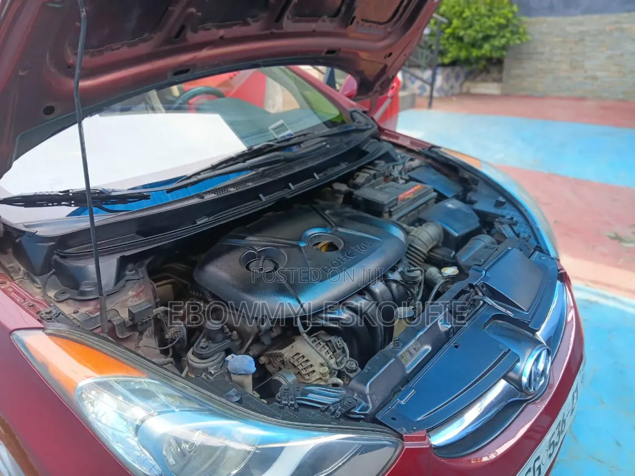 Hyundai Elantra 2012 Red