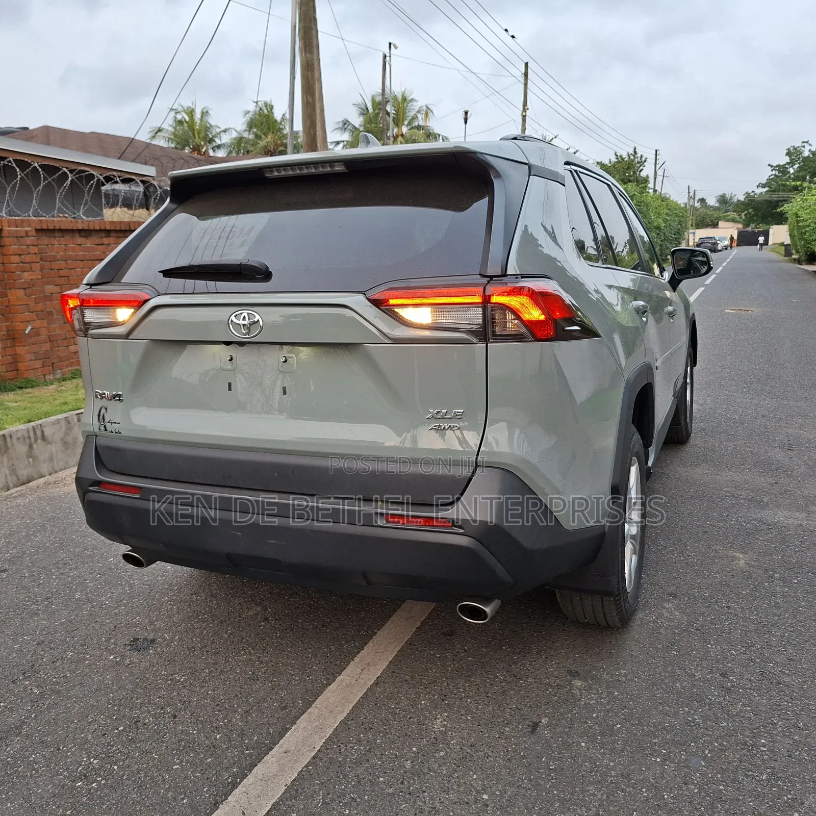 Toyota RAV4 2021 Green