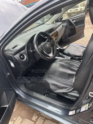 Toyota Corolla LE ECO w/Package 1 4dr Sedan (1.8L 4cyl CVT) 2017 Gray