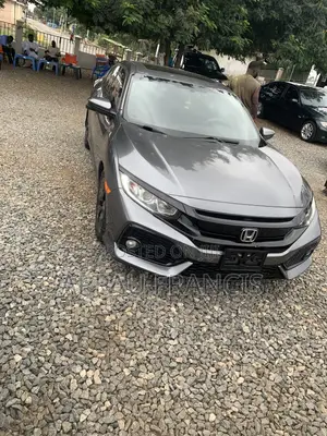 Honda Civic EX Hatchback 2018 Gray