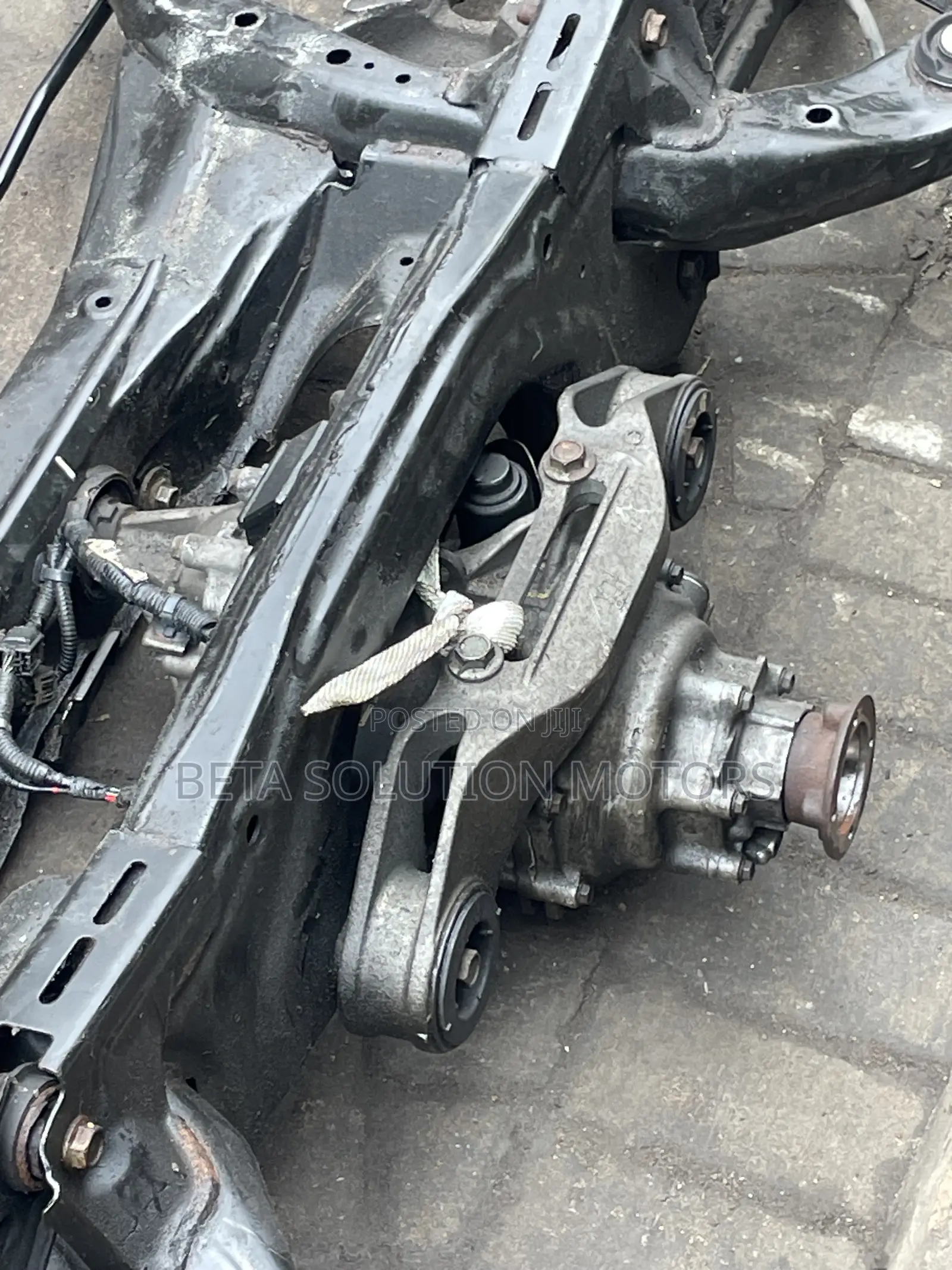 Honda CRV Back Beam