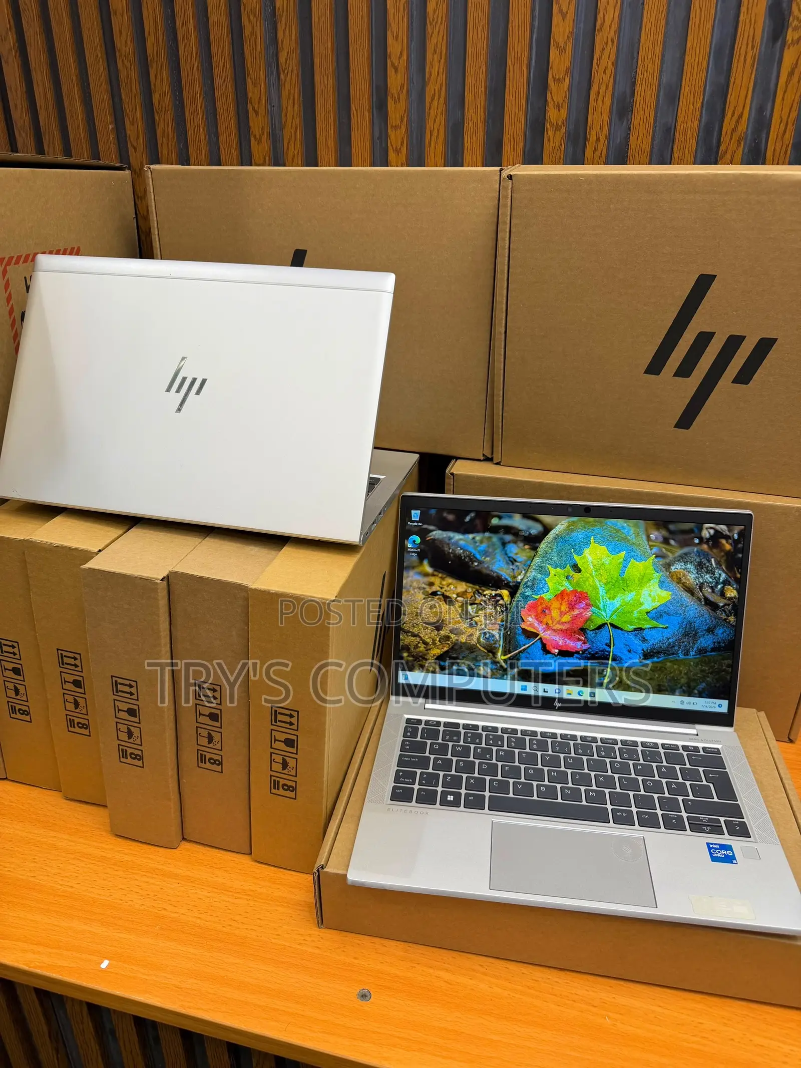 New Laptop HP EliteBook 830 G9 8GB Intel Core i5 SSD 256GB