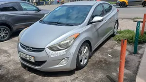 Hyundai Elantra 2013 Silver