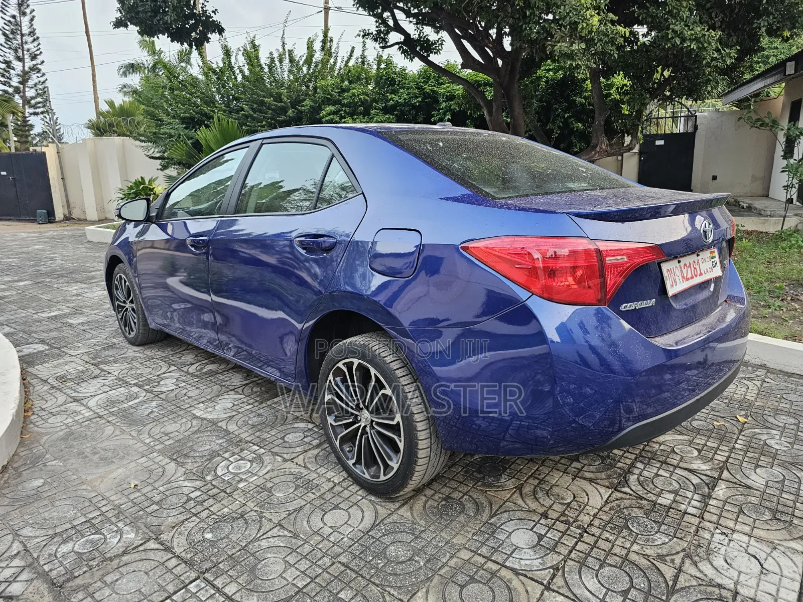 Toyota Corolla 2015 Blue