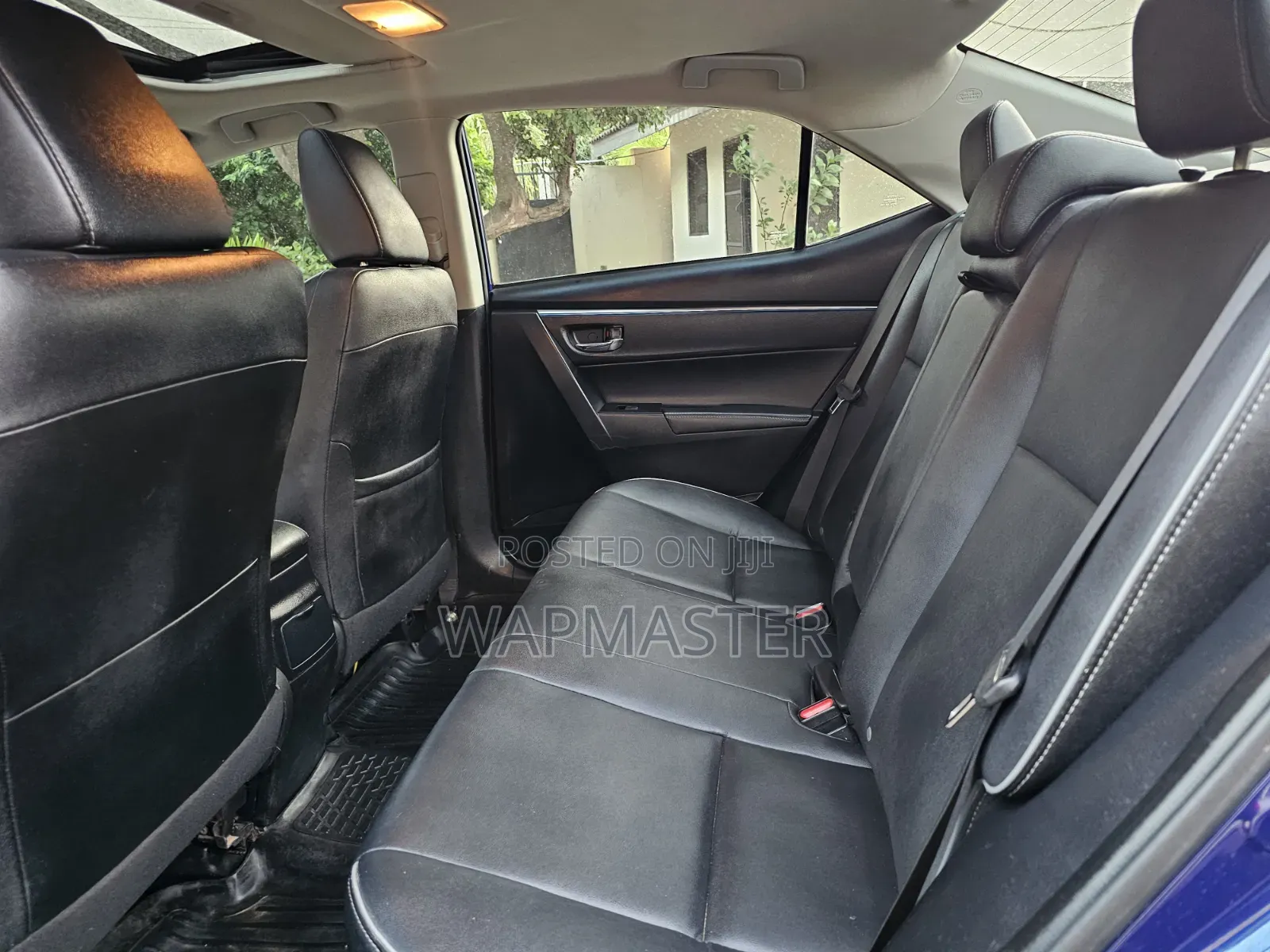 Toyota Corolla 2015 Blue