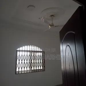 2bdrm Apartment in Helena Estate Agency, Ga East Municipal for rent