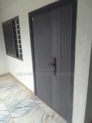 2bdrm Apartment in Ebenard Properties, Baatsona Total for rent