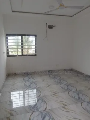 2bdrm Apartment in Ebenard Properties, Baatsona Total for rent