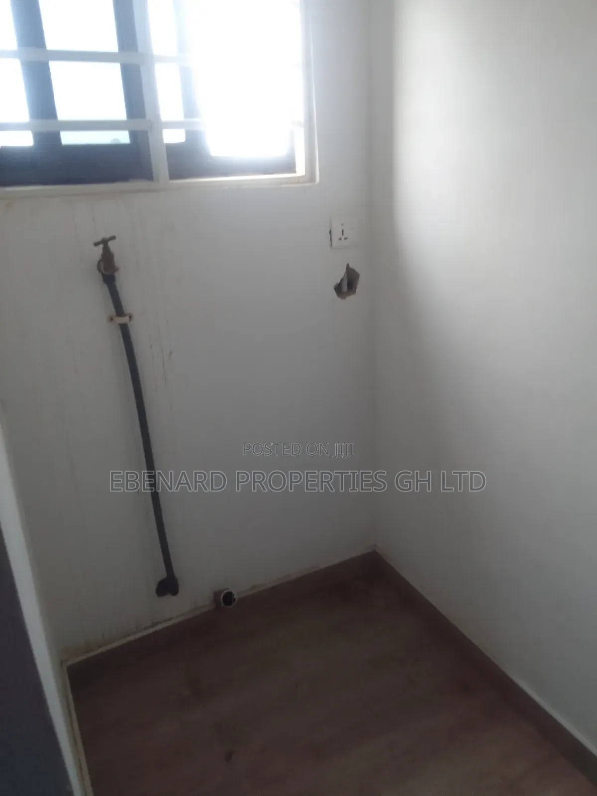 2bdrm Apartment in Ebenard Properties, Baatsona Total for rent