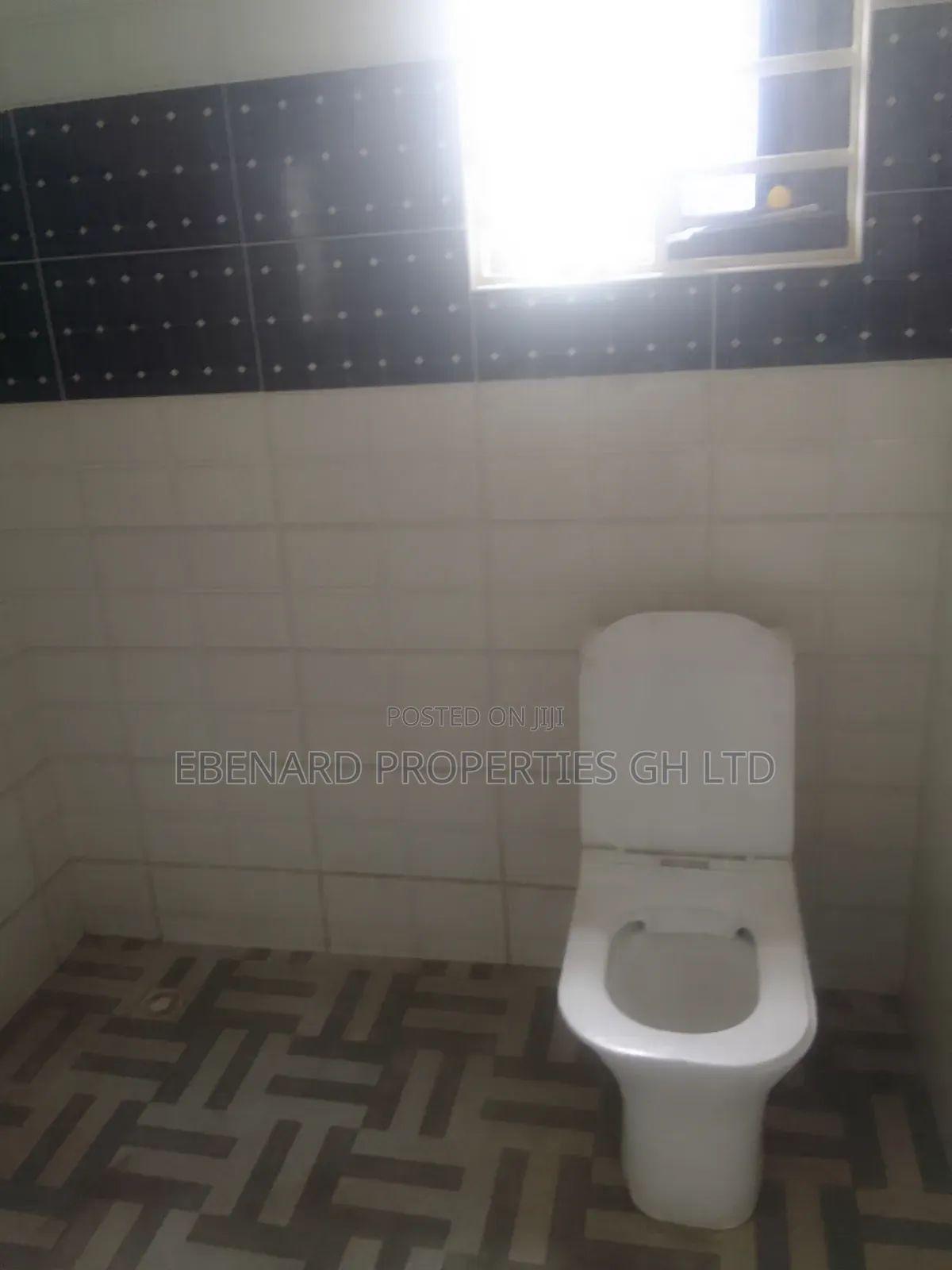 2bdrm Apartment in Ebenard Properties, Baatsona Total for rent