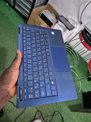 Laptop HP Elite Dragonfly x360 11th Gen 8GB Intel Core i5 SSD 256GB