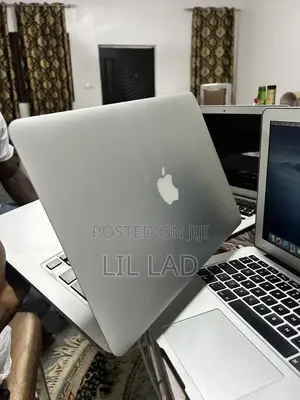 New Laptop Apple MacBook Pro 2017 4GB Intel Core i5 HDD+SSD 128GB