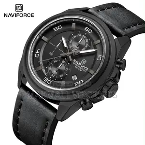 Naviforce Men Leather Chronograph Watch (NF 8075)
