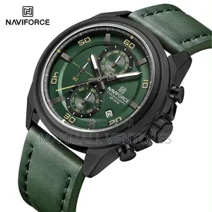 Naviforce Men Leather Chronograph Watch (NF 8075)