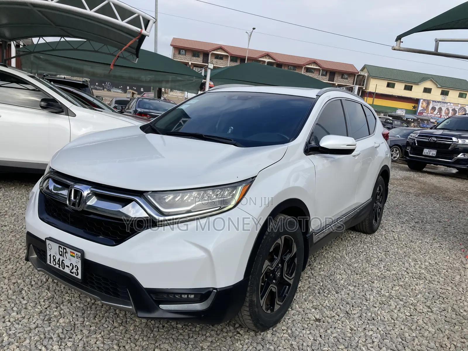 Honda CR-V Touring AWD 2019 White